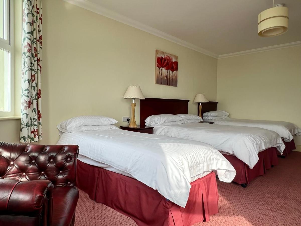 Sandown Hotel - Sandown, Isle Of Wight --- Return Car Ferry 89 Pounds From Southampton 외부 사진